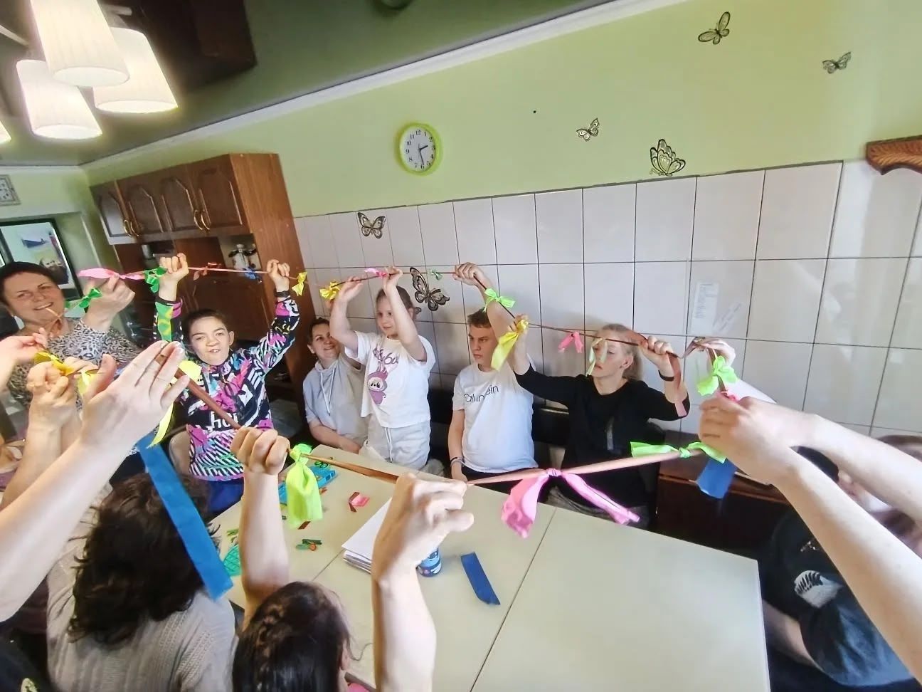 В Центре помощи детям-инвалидам "Лука" прошел тренинг "Радуга добра"