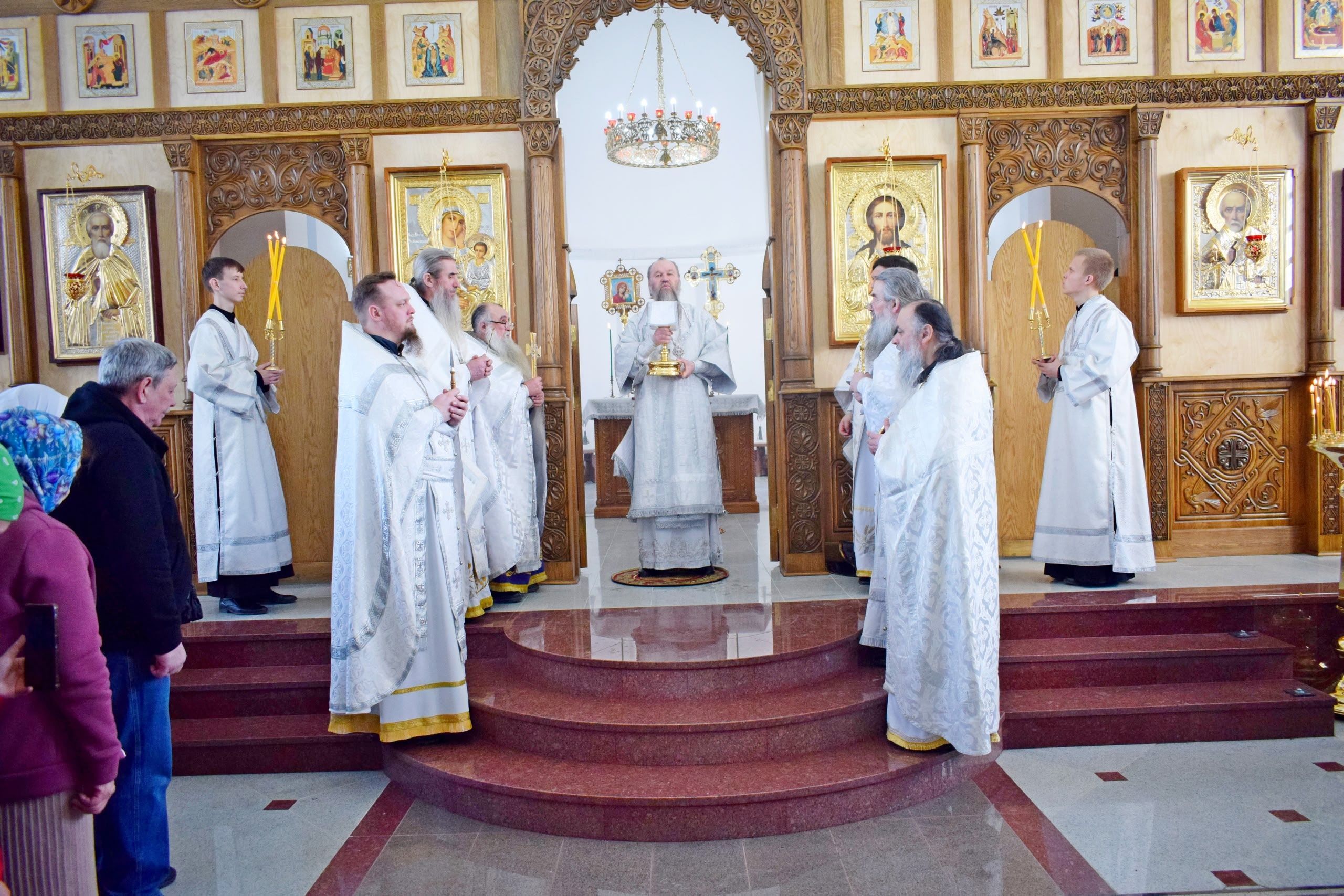 Представители Алатырской епархии приняли участие в освящении новопостроенного храма в Иверской обители Канашской епархии