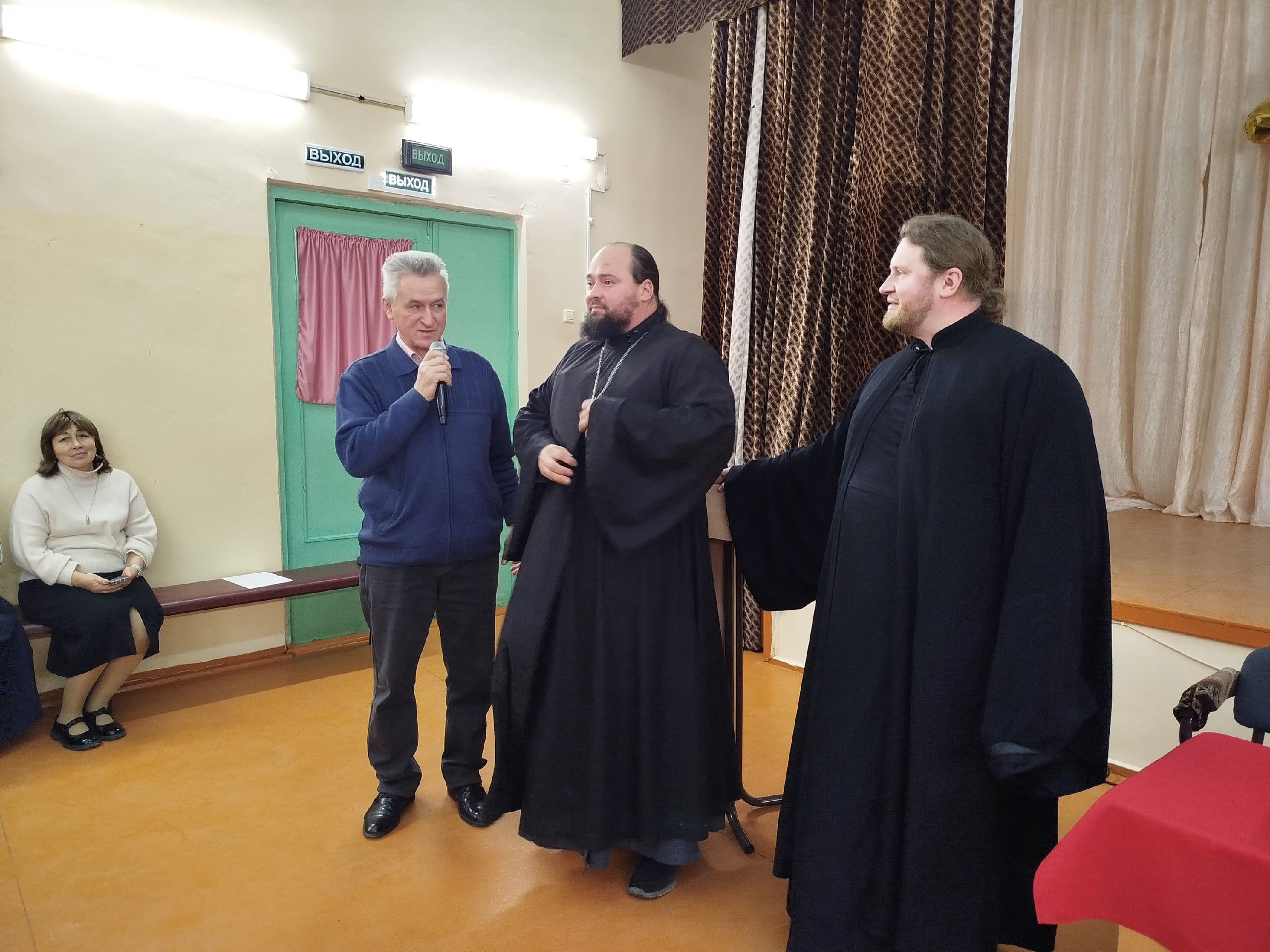 В Первомайской школе обсудили духовные причины девиантного поведения молодежи