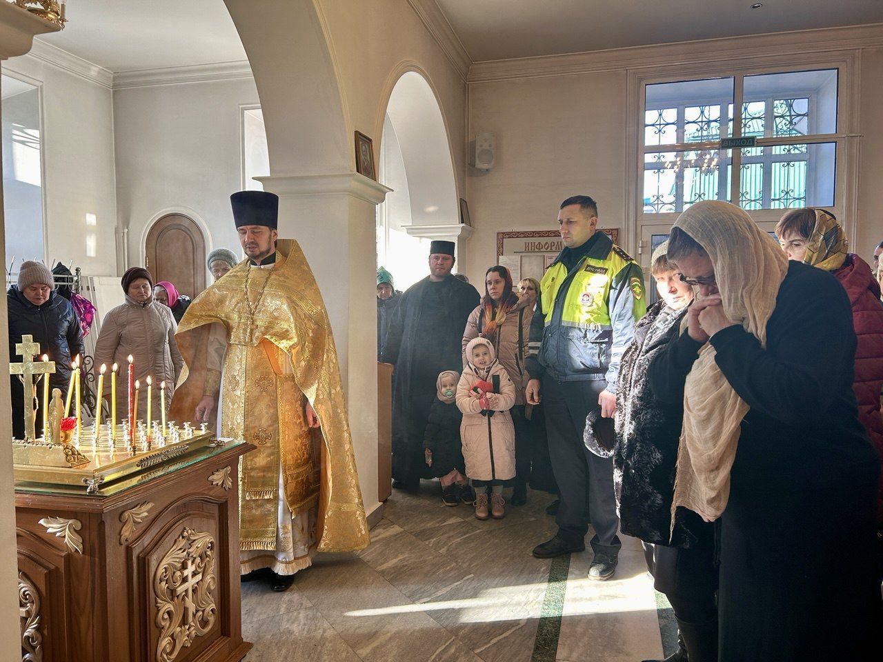 В храмах Алатырской епархии молитвенно почтили жертв ДТП