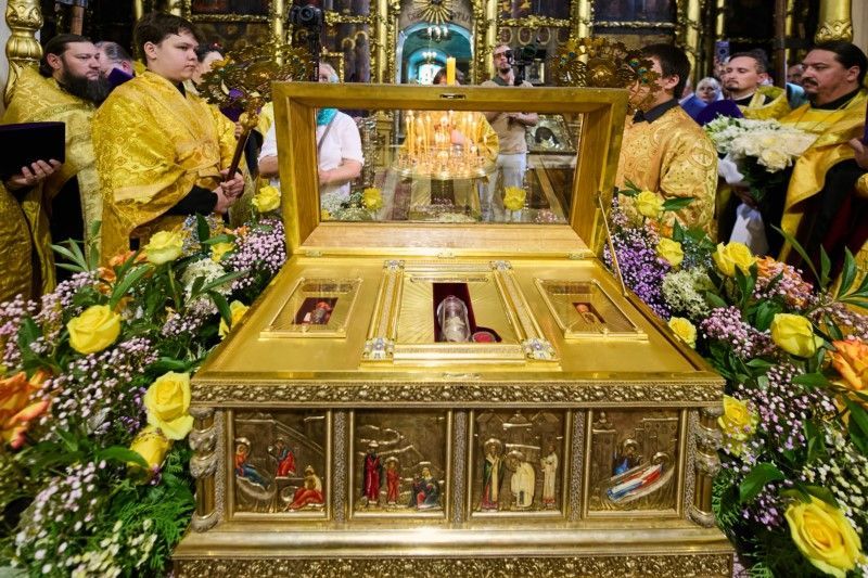 Специальный репортаж ГТРК "Чувашия". Мощи Святителя Николая Чудотворца в Чувашии.