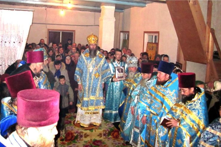 Божественная литургия в день памяти иконы Божией Матери "Нечаянная Радость"