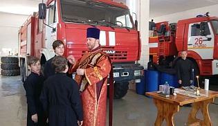 "Архиерейства саном почтився и  града огня запаления угасил еси": Память святителя Никиты Новгородского, небесного покровителя пожарных, почтили в Батырево.