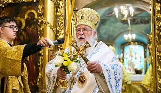 Епископ Алатырский и Батыревский Феодосий сослужил главам Керкирской и Чувашской митрополий за Божественной Литургией в день тезоименитства митрополита Савватия