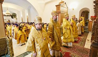 2 декабря 2022 года в день памяти святителя Филарета митрополита Московского Алатырская епархия молитвеннно отметила свое 10-ти летие и 10-ти летие архиерейской хиротонии епископа Алатырского и Порецкого Феодора