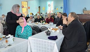 Пастырская встреча и диалог: епископ Феодосий обсудил с волонтёрами и семьями участников СВО актуальные вопросы помощи