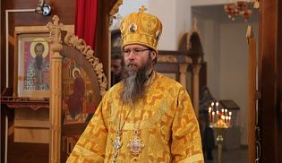 В день перенесения мощей свт. Иоанна Златоуста епископ Алатырский и Порецкий Феодор совершил Божественную литургию в храме в честь Иверской иконы Божией Матери г. Алатырь