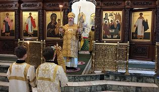 Епископ Алатырский и Порецкий Феодосий в день памяти святителя Спиридона Тримифунтского совершил Божественную Литургию в Свято-Троицком мужском монастыре города Алатырь