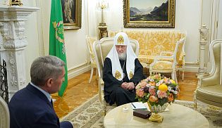 Состоялась встреча Святейшего Патриарха Кирилла с главой Чувашской Республики О.А. Николаевым и митрополитом Чебоксарским Савватием