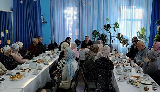 Пастырская встреча и диалог: епископ Феодосий обсудил с волонтёрами и семьями участников СВО актуальные вопросы помощи