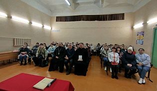 В Первомайской школе обсудили духовные причины девиантного поведения молодежи