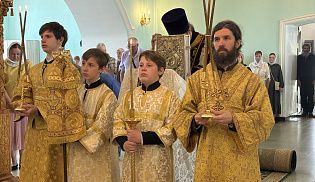 Епископ Алатырский и Батыревский возглавил Престольные торжества в Киево-Николаевском Новодевичьем монастыре города Алатырь