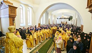 2 декабря 2022 года в день памяти святителя Филарета митрополита Московского Алатырская епархия молитвеннно отметила свое 10-ти летие и 10-ти летие архиерейской хиротонии епископа Алатырского и Порецкого Феодора