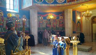 Епископ Алатырский и Порецкий Феодосий в праздник Сретения Владимирской иконы Божией Матери совершил Божественную Литургию в Свято-Троицком мужском монастыре города Алатырь