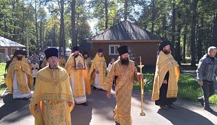 Управляющий Алатырской епархией в день памяти святого благоверного великого князя Александра Невского возглавил Престольные торжества в Александро-Невском монастыре п/о Кюрегаси 