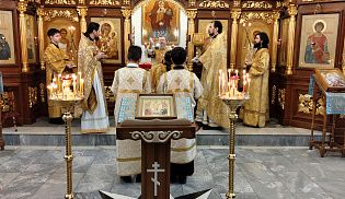 Управляющий Алатырской епархией в Неделю 25-ю по Пятидесятнице совершил Божественную Литургию в кафедральном храме в честь Иверской иконы Божией Матери города Алатырь