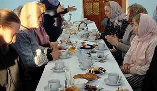 Пастырская встреча и диалог: епископ Феодосий обсудил с волонтёрами и семьями участников СВО актуальные вопросы помощи