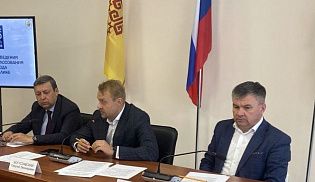 Секретарь Епархиального управления принял участие в обсуждении межрелигиозного согласия в Чувашии