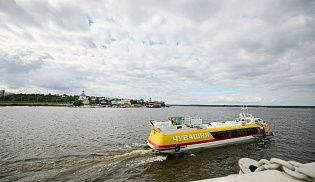 В Чебоксарах состоялись торжественные проводы ковчега с десницей святителя Спиридона Тримифунтского