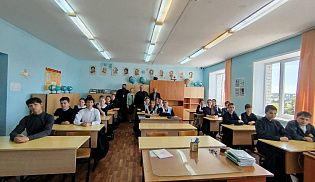 Школьникам Батырева рассказали о духовной безопасности и деструктивных влияниях
