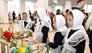 "Пасхальная радость": в Батырево прошел православный фестиваль детских творческих колективов