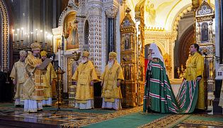 В 17-ю годовщину интронизации Святейшего Патриарха Московского и всея Руси Кирилла, в кафедральном соборном Храме Христа Спасителя в Москве была совершена Божественная литургия