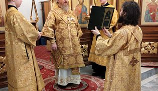 Управляющий Алатырской епархией в Неделю 25-ю по Пятидесятнице совершил Божественную Литургию в кафедральном храме в честь Иверской иконы Божией Матери города Алатырь