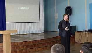 Руководитель Центра реабилитации и пробации провёл лекции по профилактике алкоголизма и наркомании для студентов и родителей в Алатыре