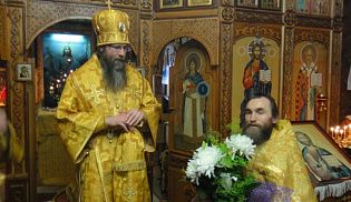 Божественная литургия в день памяти святителя Николая, архиепископа Мир Ликийских, чудотворца