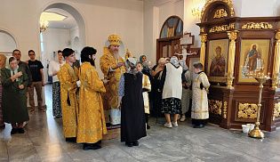 Управляющий Алатырской епархией в седьмую Неделю по Пятидесятнице совершил Божественную Литургию в в кафедральном храме в честь Иверской иконы Божией Матери города Алатырь