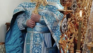 Епископ Алатырский и Порецкий Феодосий в 12-ю Неделю по Пятидесятнице совершил Божественную Литургию в кафедральном храме в честь Иверской иконы Божией Матери города Алатырь