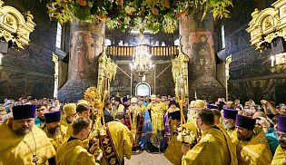 Управляющий Алатырской епархией сослужил митрополитам Нектарию и Савватию за молебном у десницы святителя Спиридона Тримифунтского в кафедральном соборе Чувашской митрополии