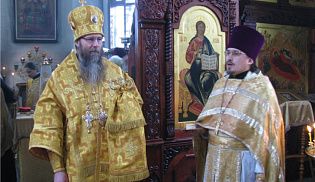 Епископ Феодор совершил Божественную литургию в храме Рождества Христова г. Чебоксары