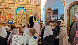 В храме Рождества Пресвятой Богородицы города Алатырь прошли встречи с младшими школьниками