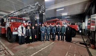 Духовенство Алатырской епархии совершило молебен в пожарной части в День спасателя