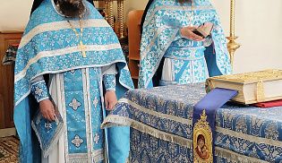 Управляющий Алатырской епархией в праздник Успения Пресвятой Богородицы совершил Божественную Литургию в Свято-Троицком мужском монастыре города Алатырь