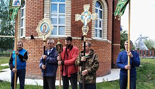 Управляющий Алатырской епархией в праздник святителя Николая возглавил престольные торжества в храме святителя Николая Чудотворца села Норваш-Шигали