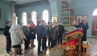 Светлая пятница в Никольском храме: экскурсия для ибресинских шестиклассников