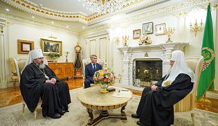 Состоялась встреча Святейшего Патриарха Кирилла с главой Чувашской Республики О.А. Николаевым и митрополитом Чебоксарским Савватием