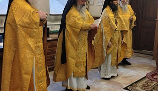 Епископ Алатырский и Порецкий Феодосий в день памяти святителя Спиридона Тримифунтского совершил Божественную Литургию в Свято-Троицком мужском монастыре города Алатырь