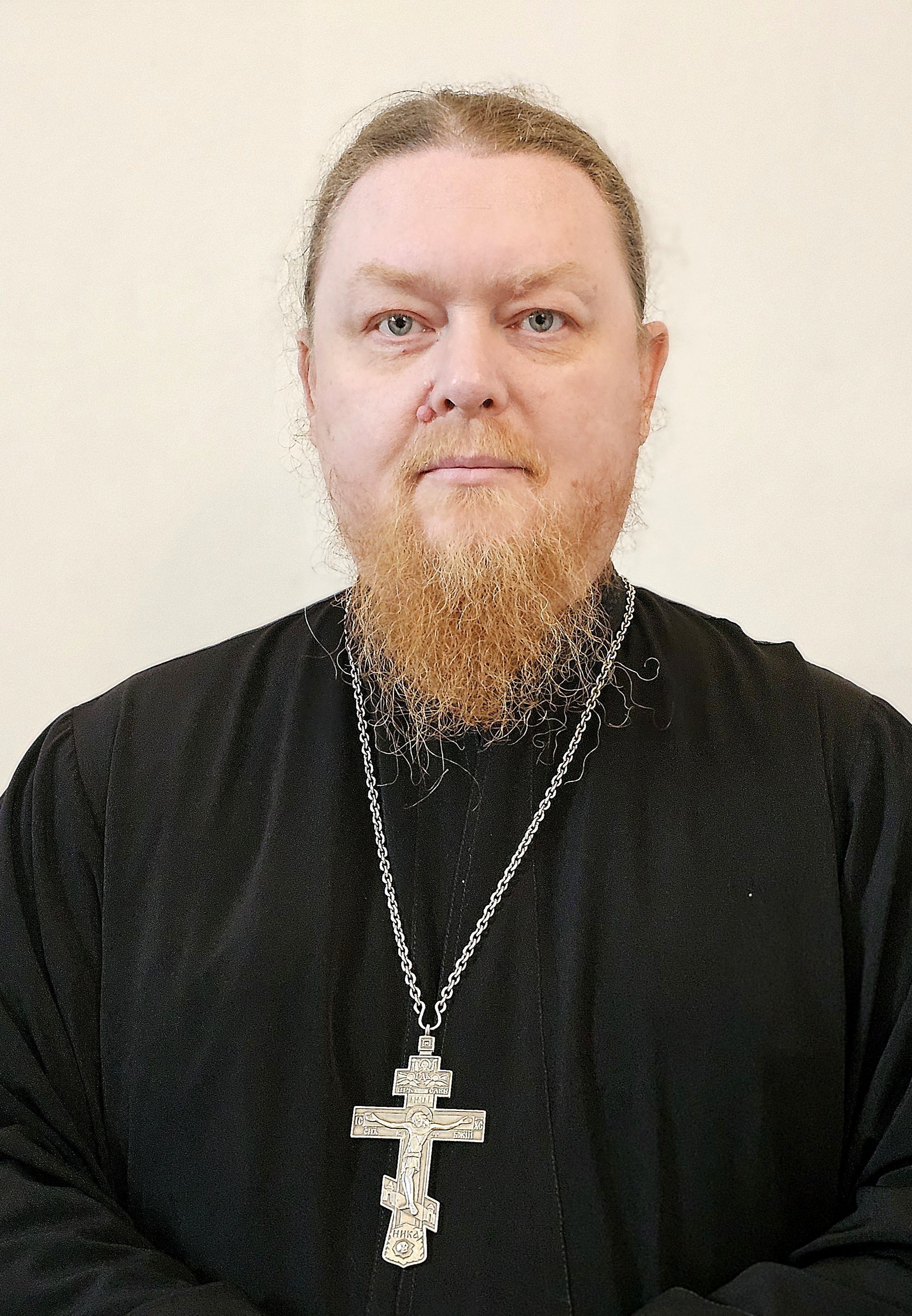 Димитрий Белов