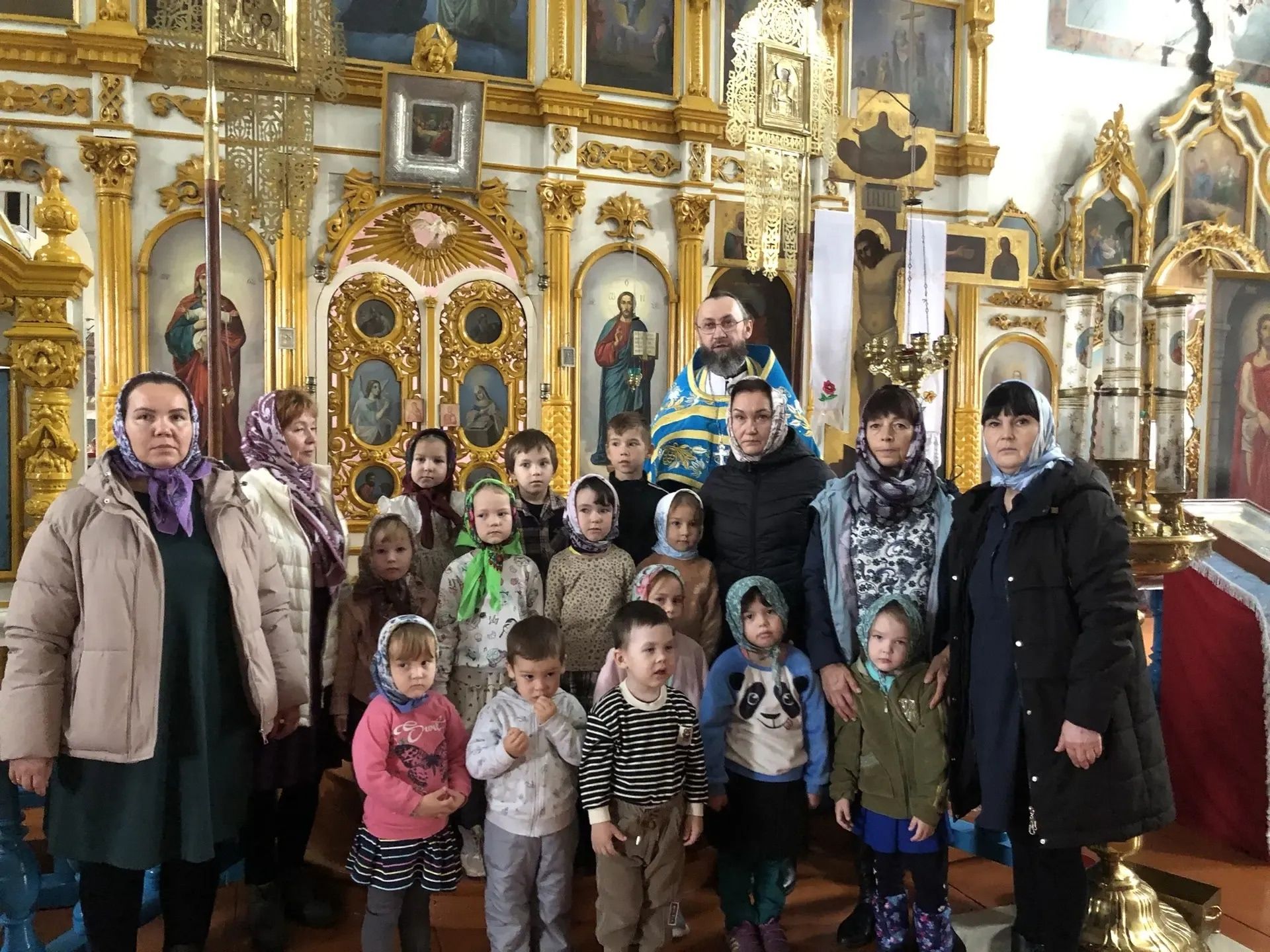 В гостях у батюшки: детсадовцы села Хормалы познакомились с историей праздника Покрова В гостях у батюшки: детсадовцы села Хормалы познакомились с историей праздника Покрова