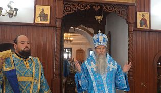 В праздник Рождества Пресвятой Владычицы нашей Богородицы и Приснодевы Марии епископ Алатырский и Порецкий Феодор совершил Божественную Литургию в храме Рождества Пресвятой Богородицы г. Алатырь
