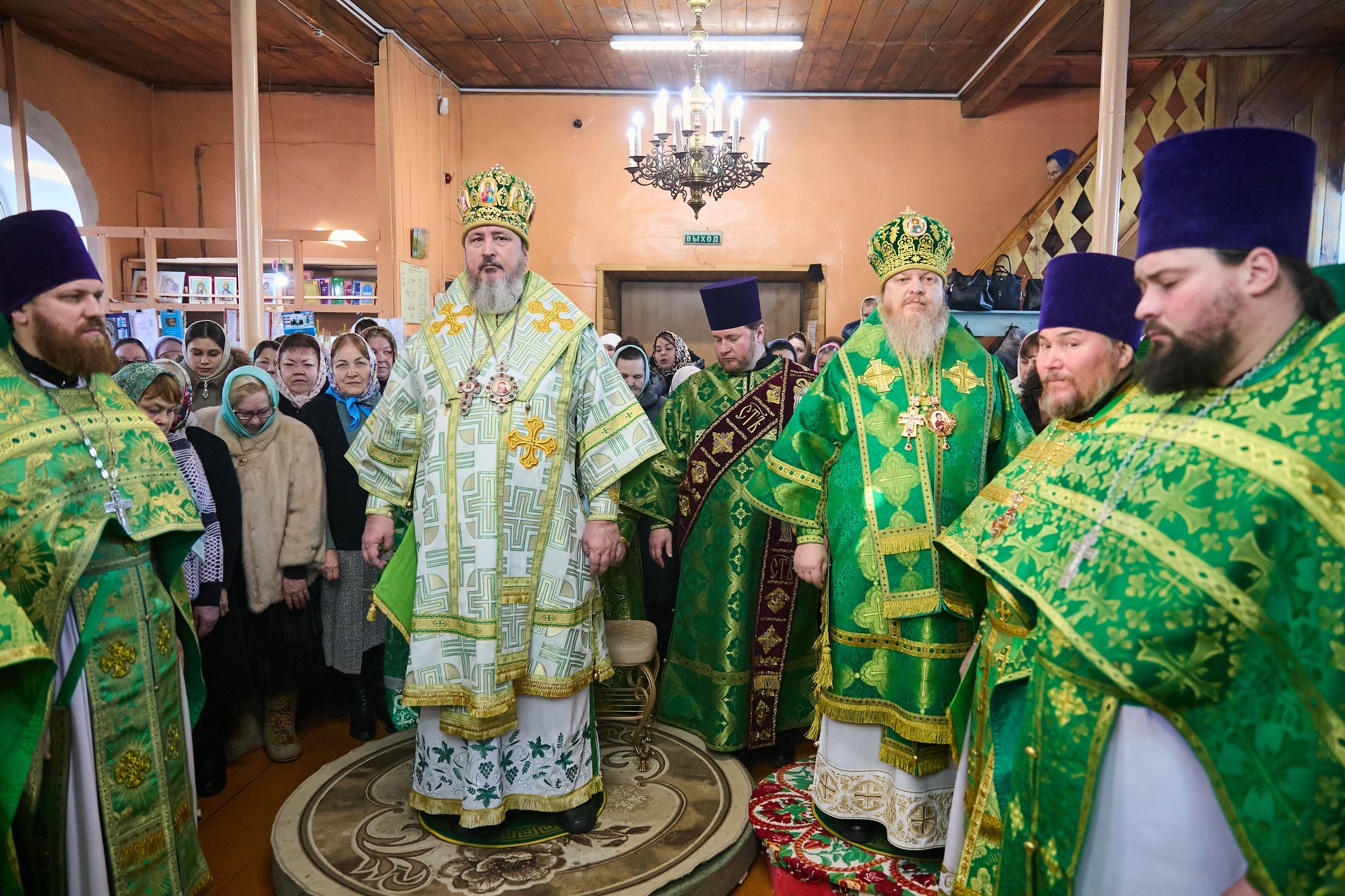 Репортаж Национального телевидения Чувашии на чувашском языке об архиерейской службе в селе Батырево