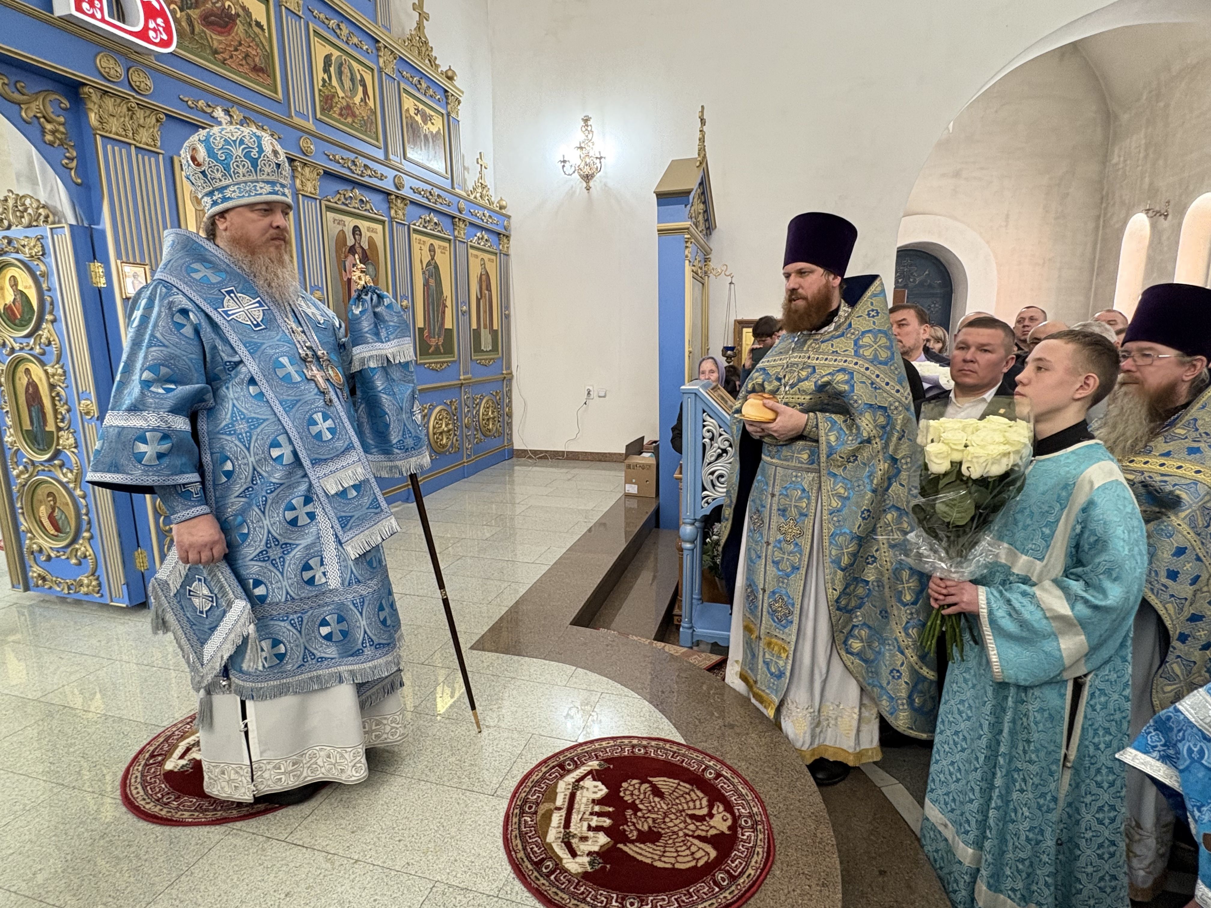 Епископ Алатырский и Батыревский Феодосий в Неделю 3-ю Великого поста и в праздник в честь "Державной" иконы Божией Матери возглавил Престольные торжества в храме Державной иконы Божией Матери села Батырево