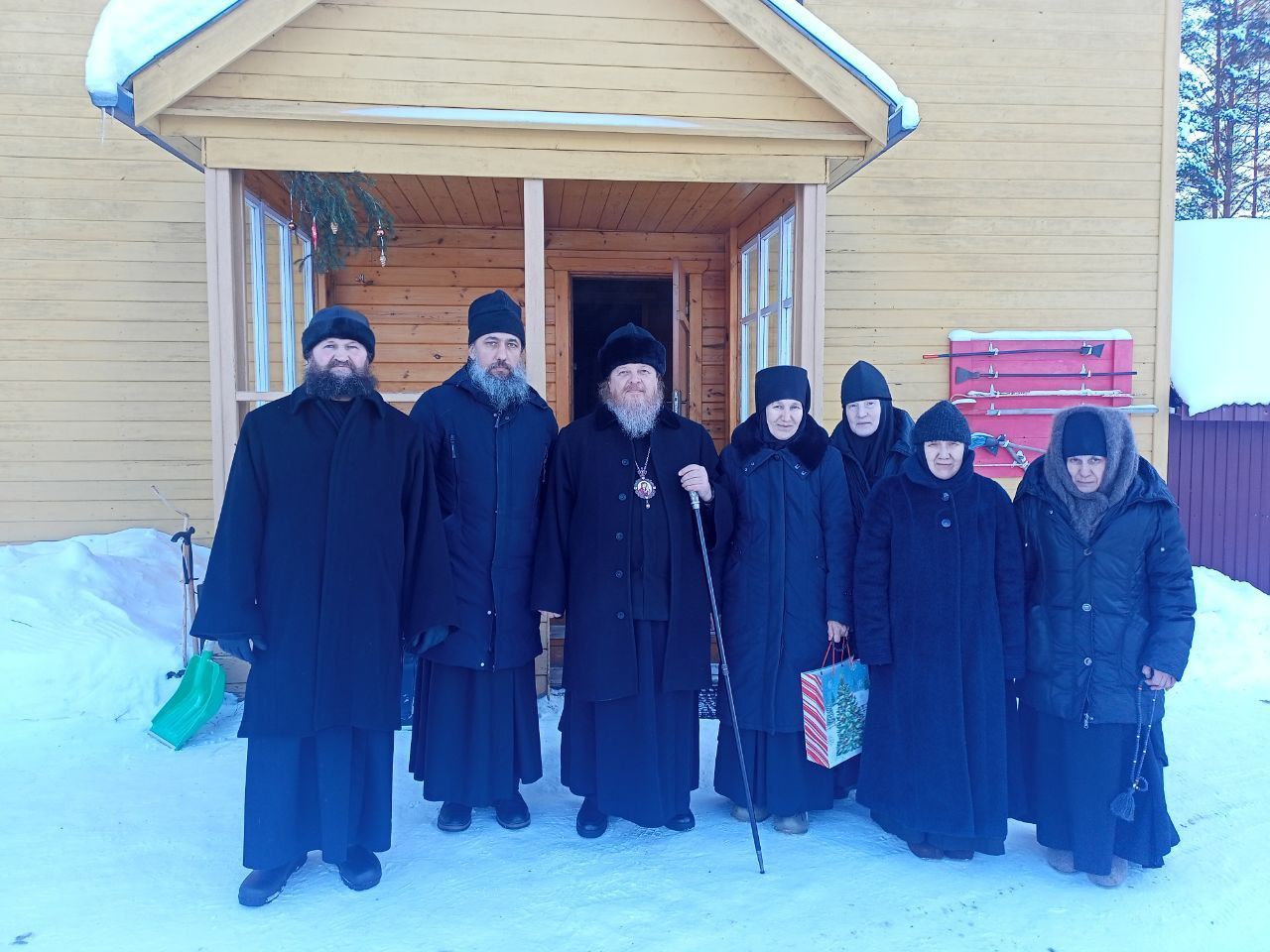 Епископ Феодосий совершил рабочую поездку в монашескую общину близ деревни Кубинка