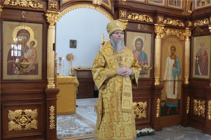 1 февраля 2021 г. Преосвященнейший Феодор, епископ Алатырский и Порецкий, совершил Божественную Литургию в храме в честь Иверской иконы Божией Матери г. Алатырь