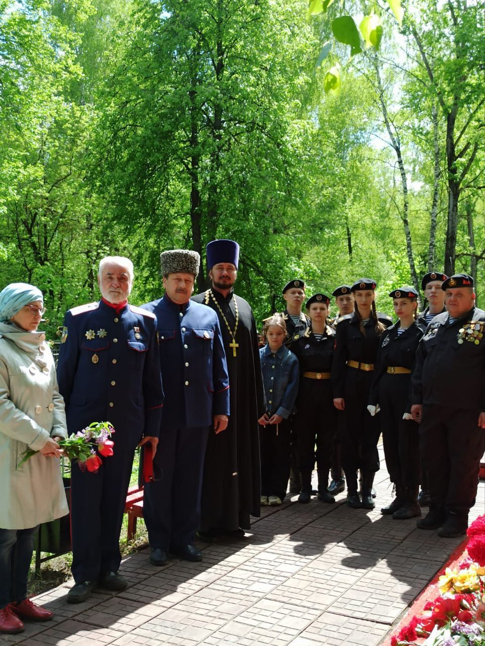 В День Победы в Алатыре почтили память воинов, умерших в эвакогоспиталях В День Победы в Алатыре почтили память воинов, умерших в эвакогоспиталях