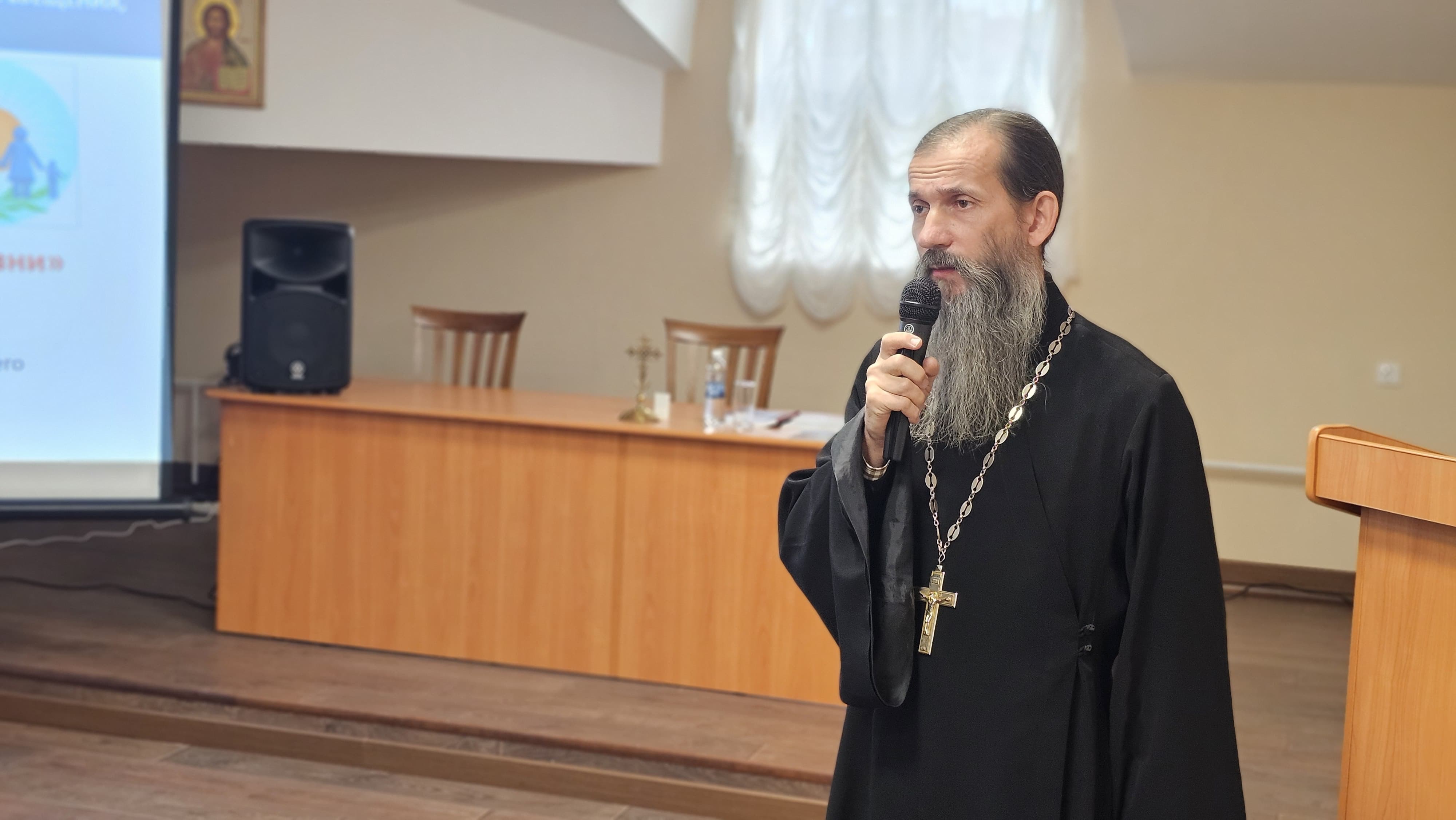 В городе Алатырь и селе Батырево прошли семинары, посвящённые преподаванию курса «Нравственные основы семейной жизни»