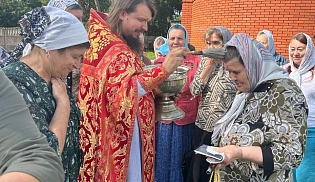 Престольный праздник в храме мученика Иоанна Воина